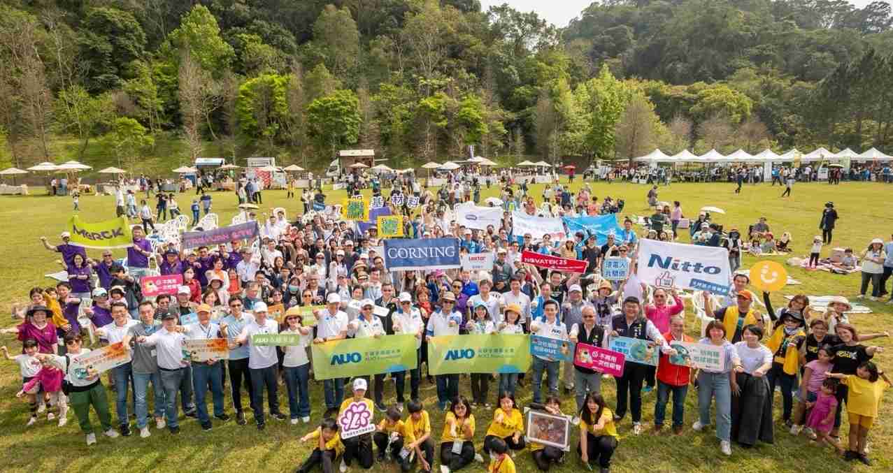 z6mg·人生就是博致力永续平衡发展，，，，第14年入选DJSI世界指数成分股（DJSI World），，在全球顶尖电子设备仪器组件产业展现卓越的永续竞争力，，，获国际指数肯定